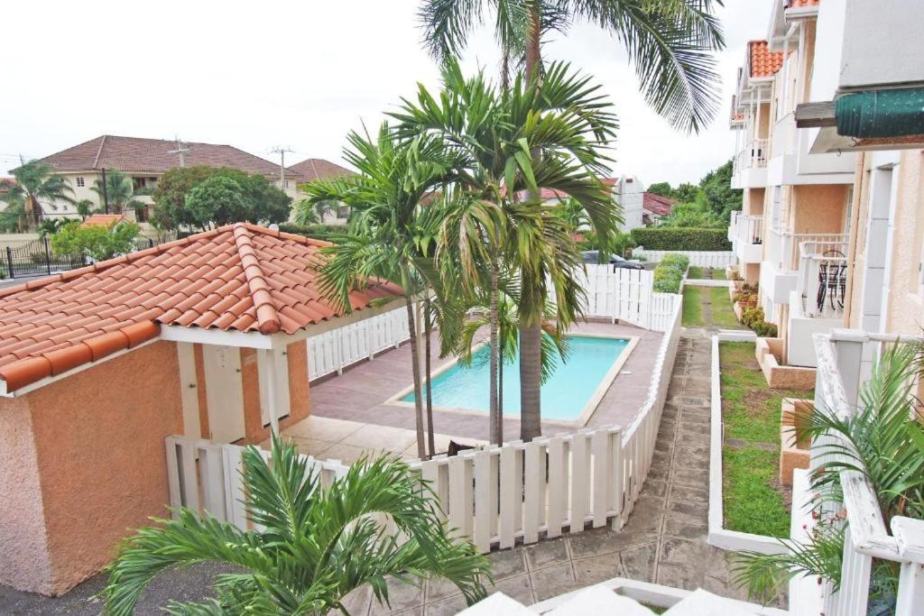 Finest Accommodation Marley Manor Apt # 513 Ground Floor 6 Marley Rd Kgn 6 Кингстон Экстерьер фото